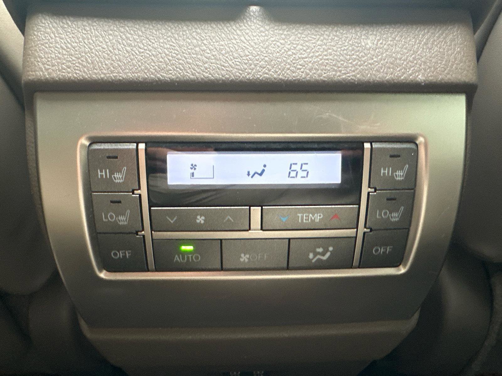 Used 2021 Lexus GX 460 Premium w/ Accessory Package AWD/4WD image 20