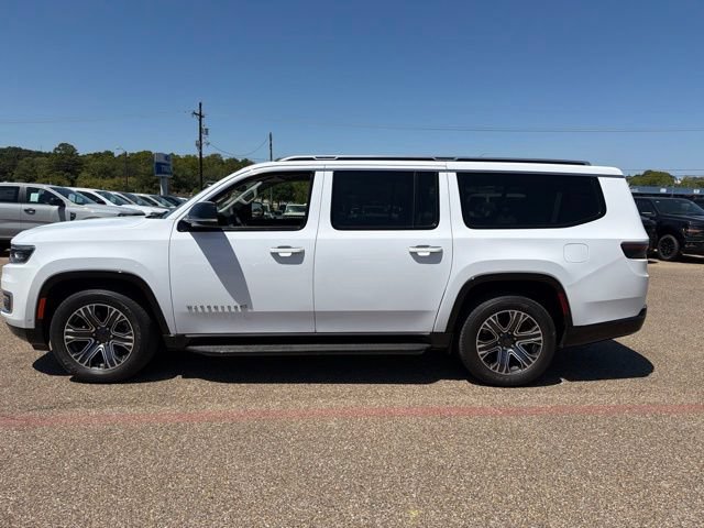 Used 2024 Jeep Wagoneer L 4WD w/ Premium Group I image 8