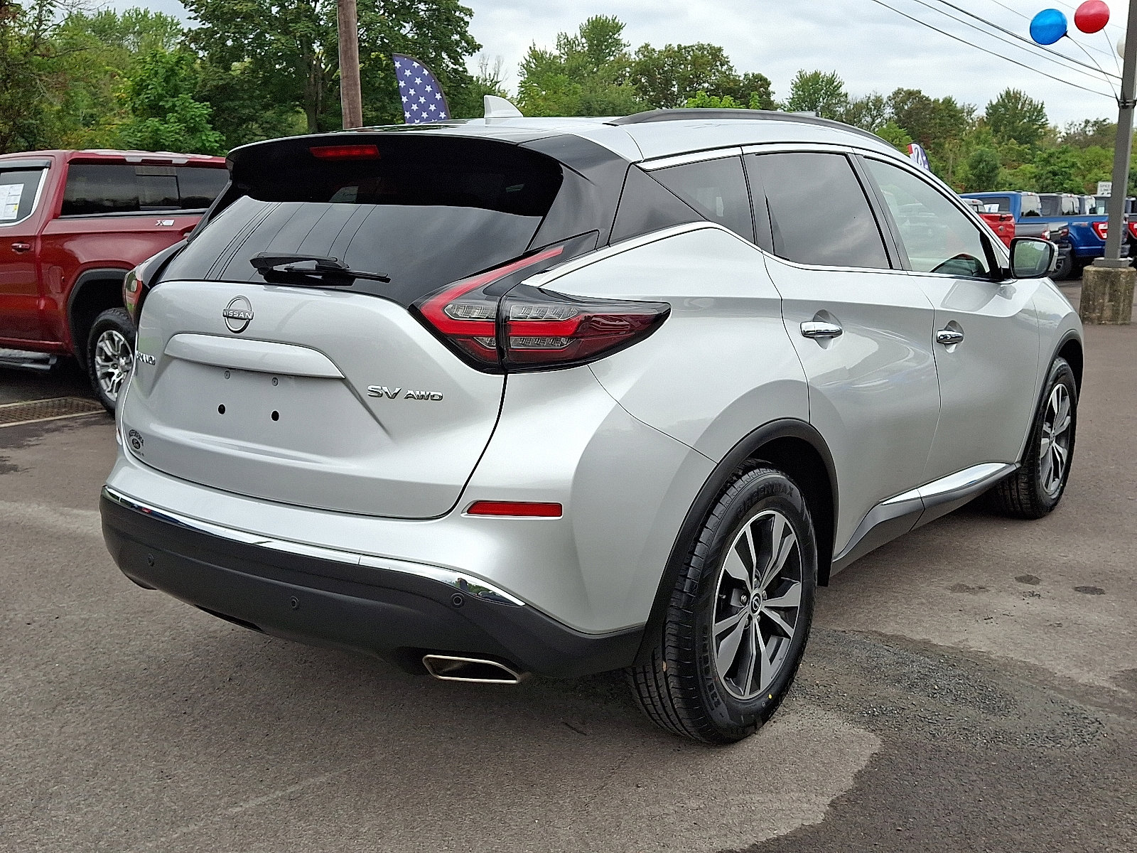 Used 2023 Nissan Murano SV image 10