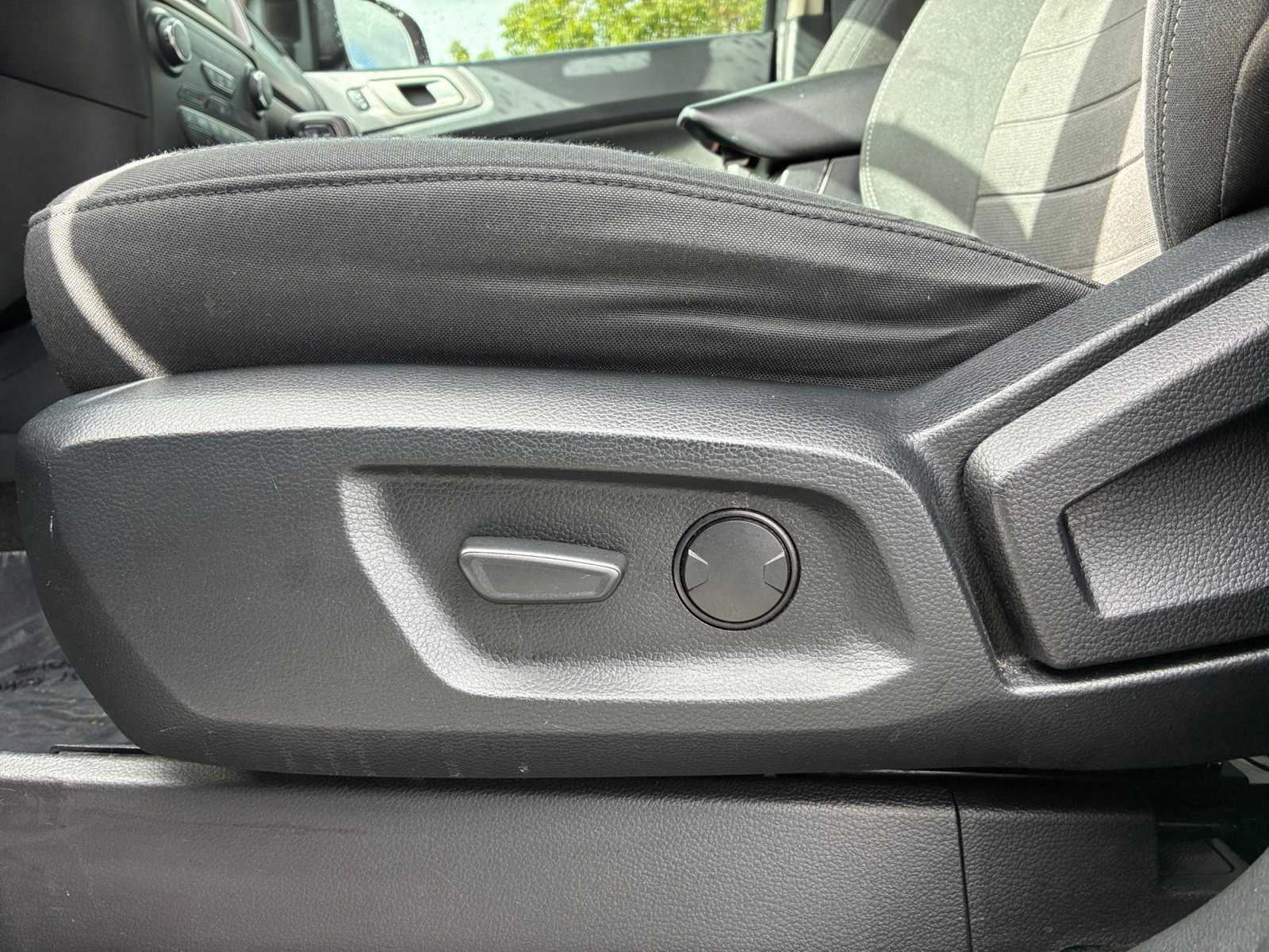 Certified 2019 Ford Ranger XLT w/ Equipment Group 302A Luxury AWD/4WD image 14