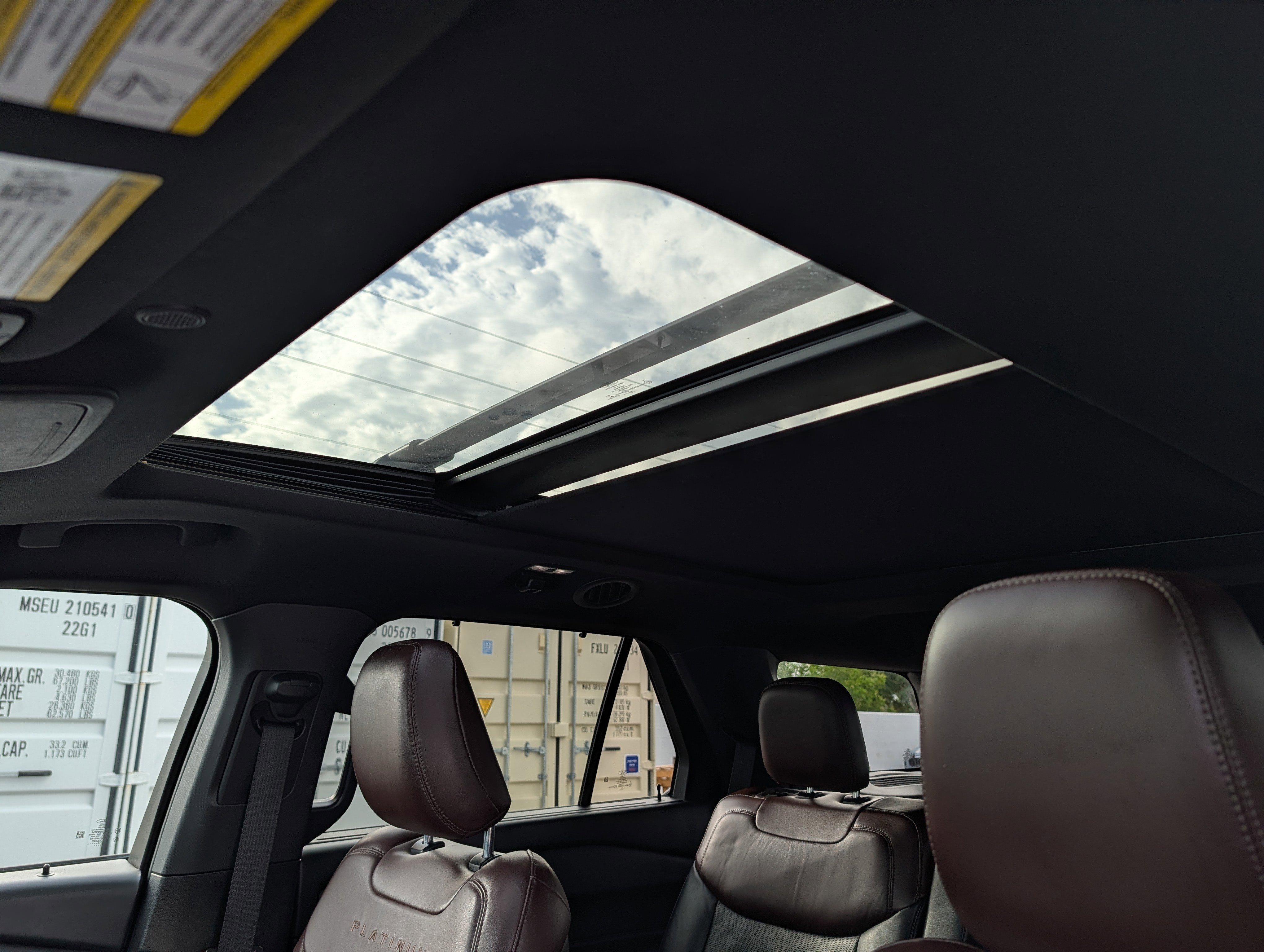 Certified 2020 Ford Explorer Platinum w/ Premium Technology Package AWD/4WD image 24