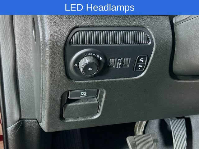 Used 2024 Jeep Wagoneer L Series II w/ Flexible Seating Group AWD/4WD image 26
