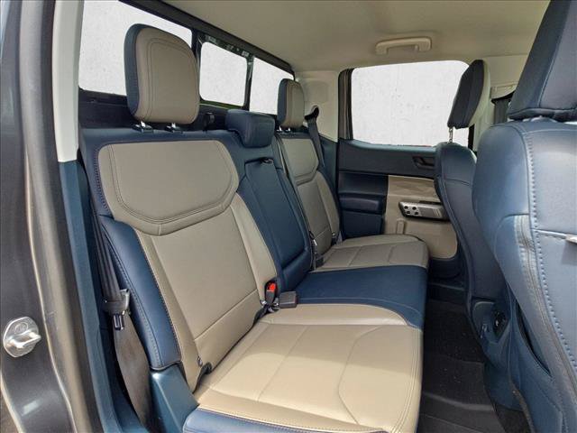 Certified 2025 Ford Maverick Lariat AWD/4WD image 17
