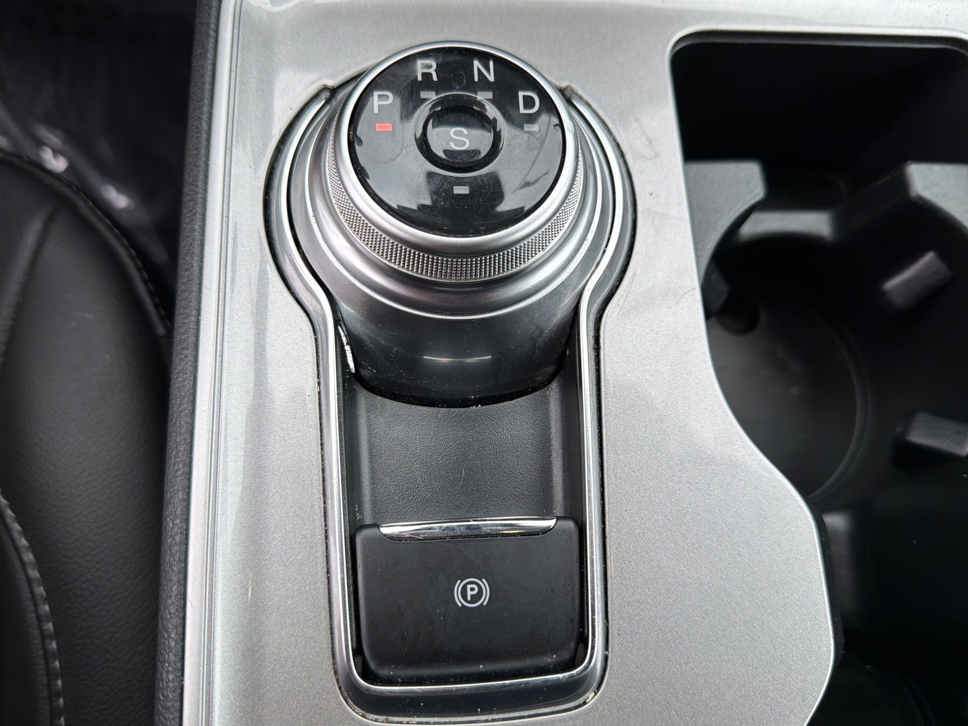 Certified 2024 Ford Edge SEL image 15