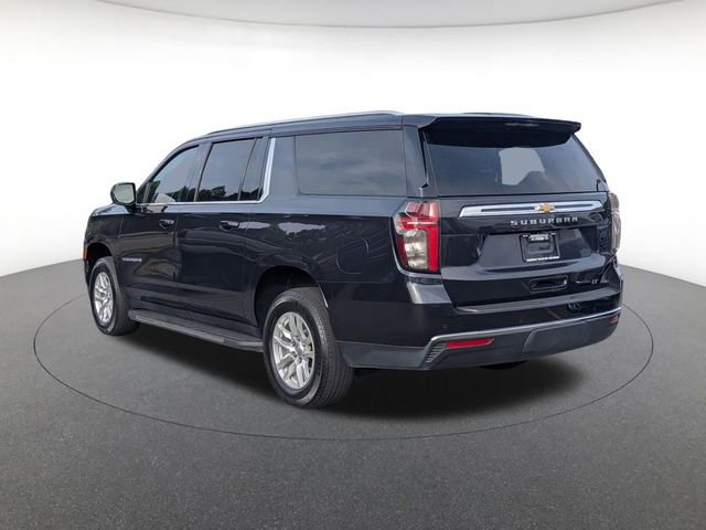 Used 2024 Chevrolet Suburban LT RWD image 5
