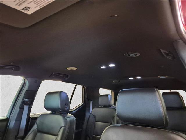 Used 2023 Chevrolet Traverse LT FWD image 18