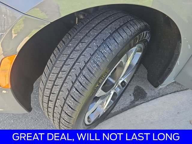 Used 2022 Chrysler Pacifica Pinnacle AWD/4WD image 31