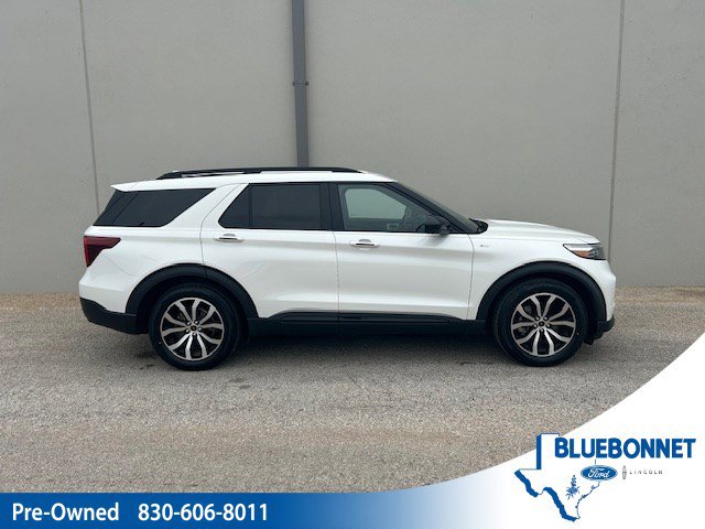 Certified 2022 Ford Explorer ST-Line w/ Class IV Trailer Tow Package RWD image 1