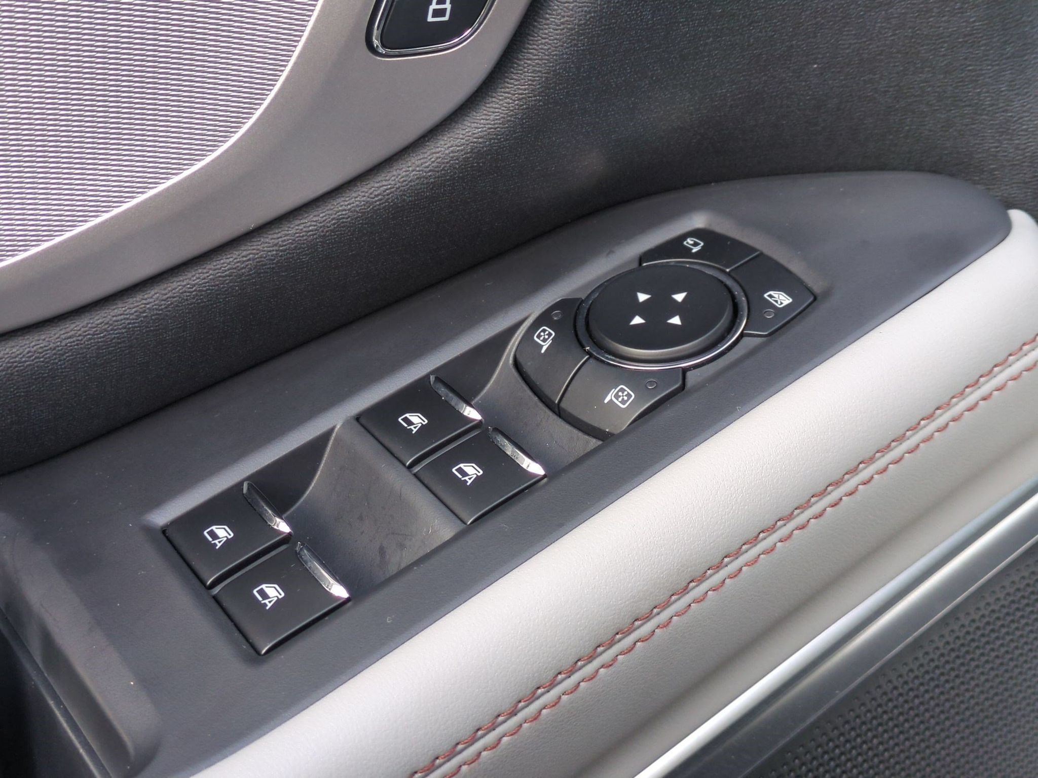 Certified 2025 Ford Expedition Max Active RWD image 12