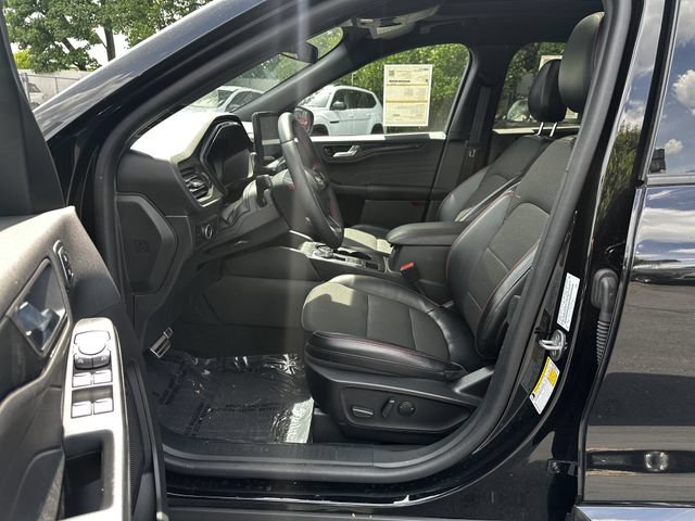 Certified 2023 Ford Escape ST-Line Select w/ Tech Pack #2 AWD/4WD image 19