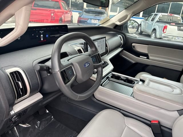 Certified 2025 Ford Expedition Active AWD/4WD image 69