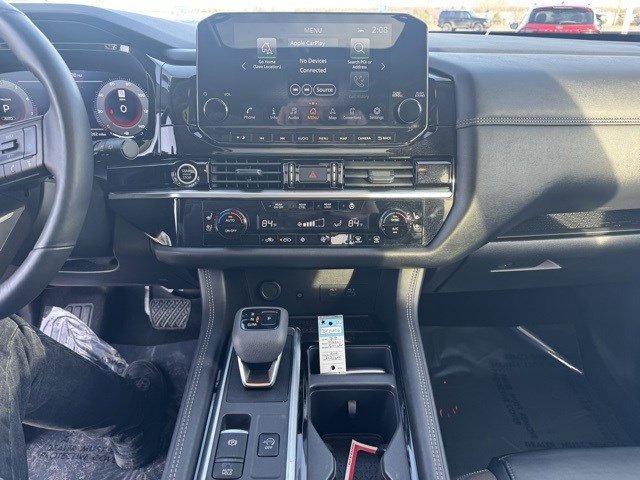 Used 2024 Nissan Pathfinder Platinum w/ Cargo Package image 18