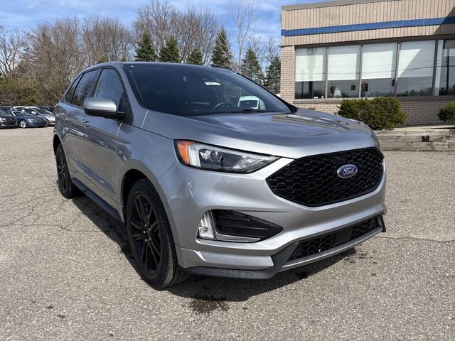 Certified 2023 Ford Edge ST-Line image 2