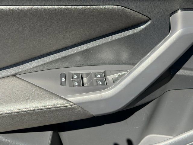 Used 2022 Volkswagen Jetta S FWD image 32