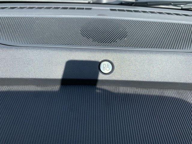 Certified 2023 Ford Expedition Max Platinum image 28