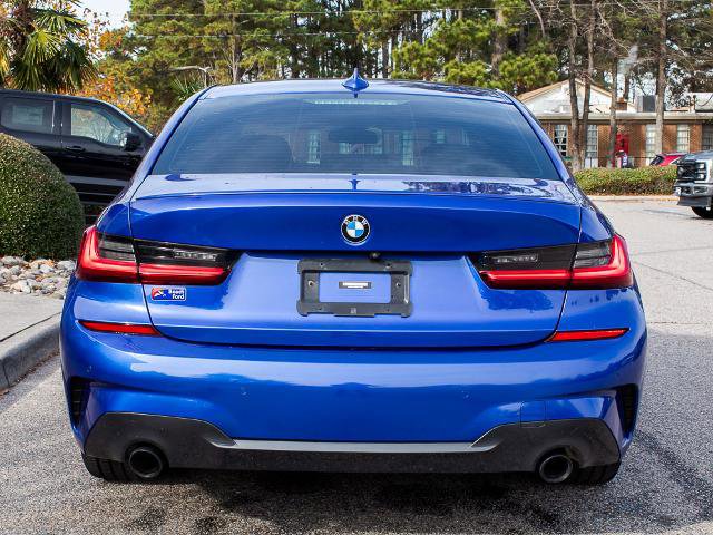 Used 2022 BMW 330i Sedan w/ M Sport Package image 4