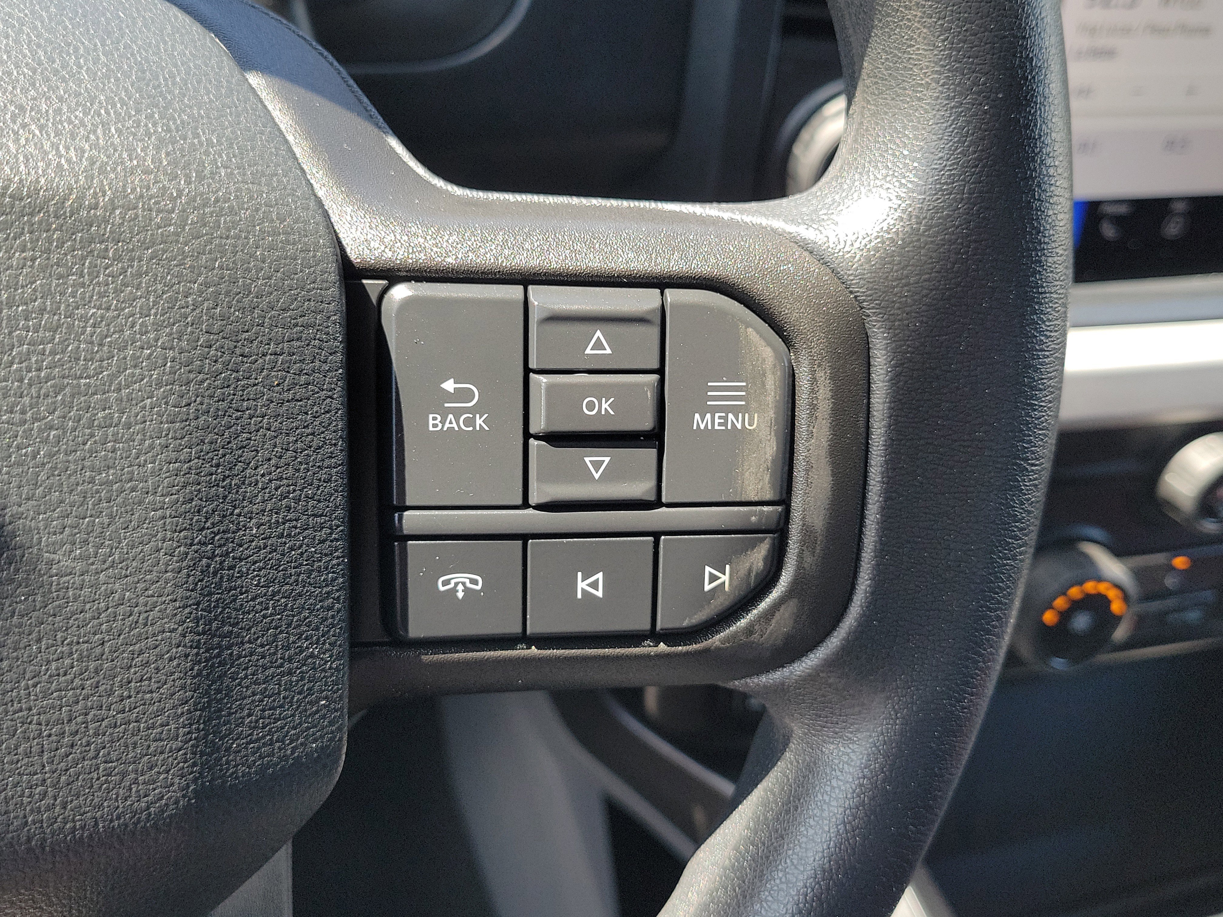 Certified 2023 Ford F250 XLT w/ Black Appearance Package AWD/4WD image 23