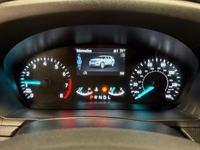 Certified 2022 Ford Explorer 4WD image 17