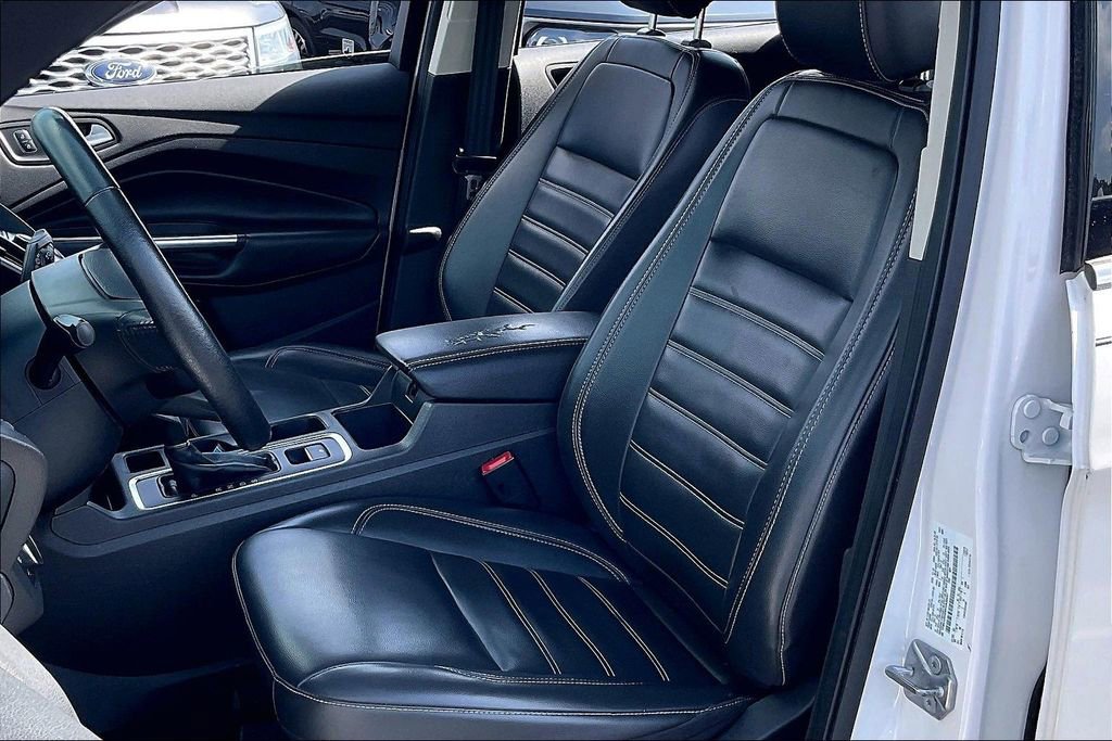 Certified 2019 Ford Escape SEL FWD image 24