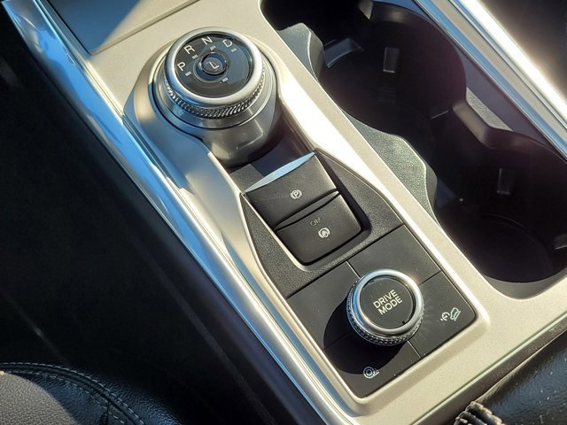 Certified 2022 Ford Explorer Limited w/ Limited Technology Package image 21