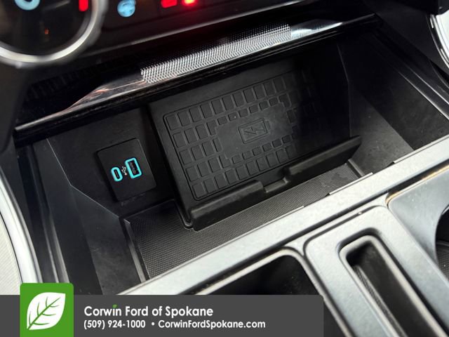 Certified 2022 Ford F150 Platinum w/ Equipment Group 701A High image 37