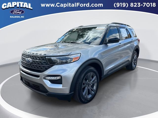 Certified 2022 Ford Explorer XLT w/ Equipment Group 202A image 1