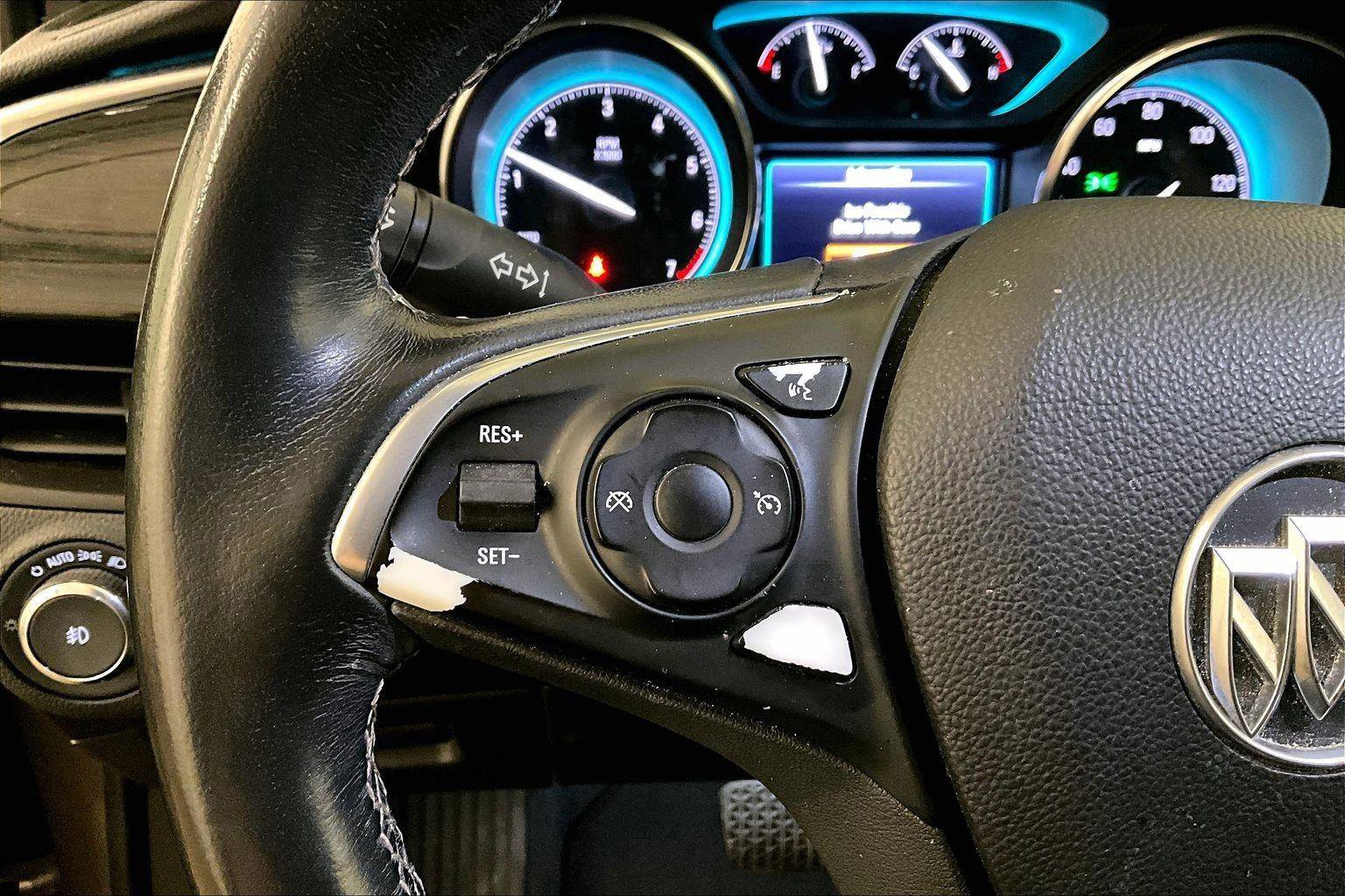 Used 2017 Buick Envision Preferred image 17