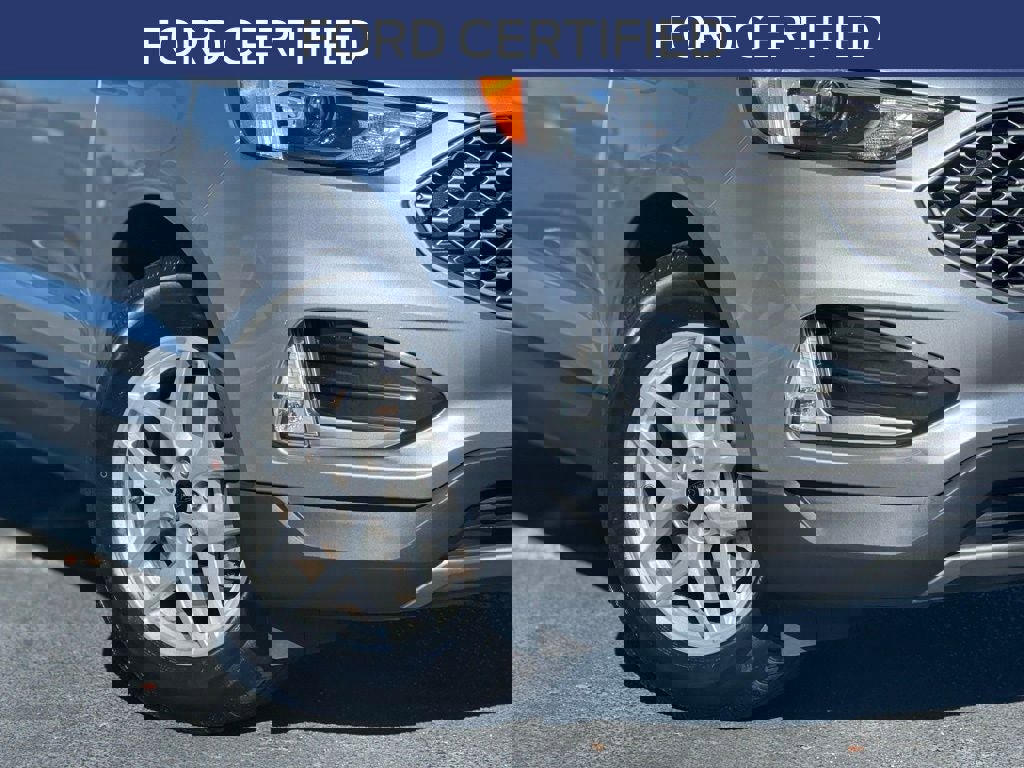 Certified 2023 Ford Edge SEL w/ Convenience Package image 3