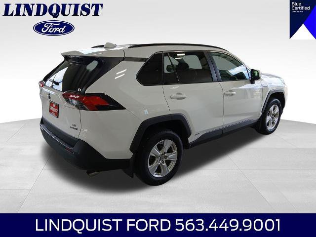 Used 2021 Toyota RAV4 LE AWD/4WD image 6