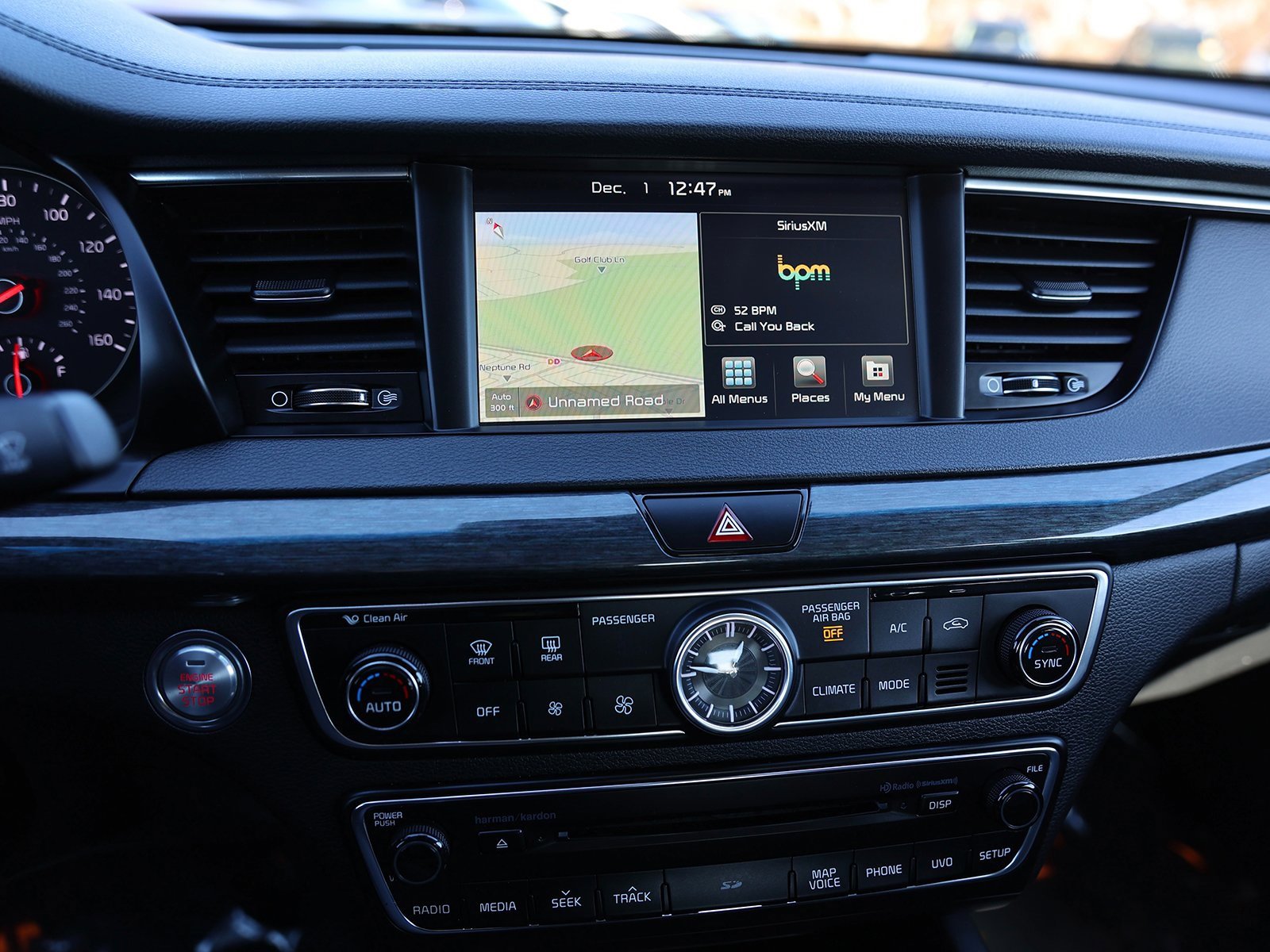 Used 2018 Kia Cadenza Limited w/ Paint Protection Package image 20