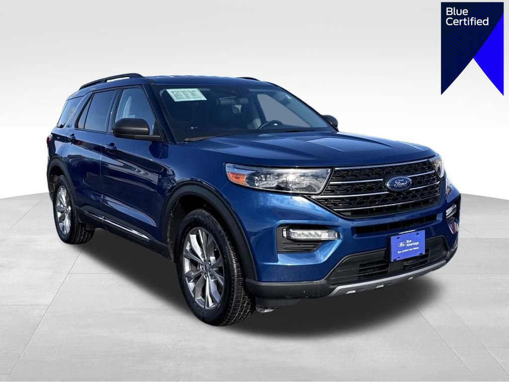 Certified 2022 Ford Explorer XLT w/ Equipment Group 202A image 1