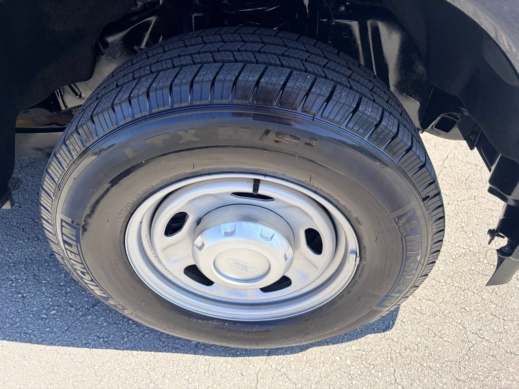 Certified 2024 Ford F350 XL RWD image 28