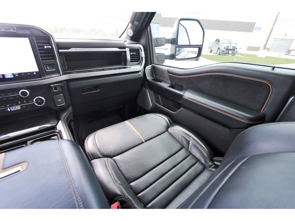 Certified 2024 Ford F350 Platinum AWD/4WD image 12
