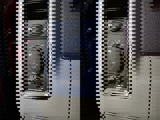 Used 2018 RAM 1500 Laramie w/ Convenience Group image 27