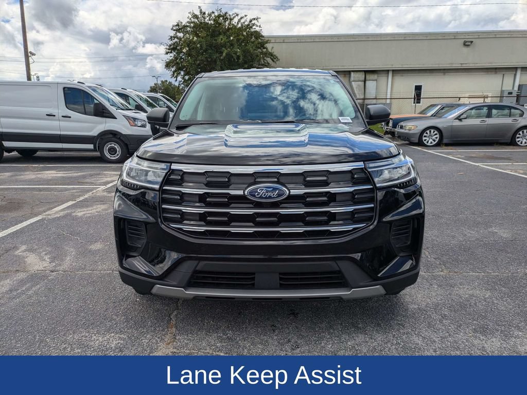 Certified 2026 Ford Explorer Active RWD image 9