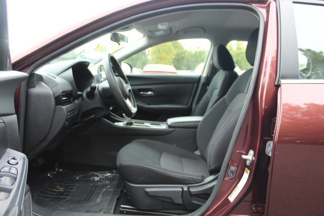 Used 2024 Nissan Sentra SV FWD image 21