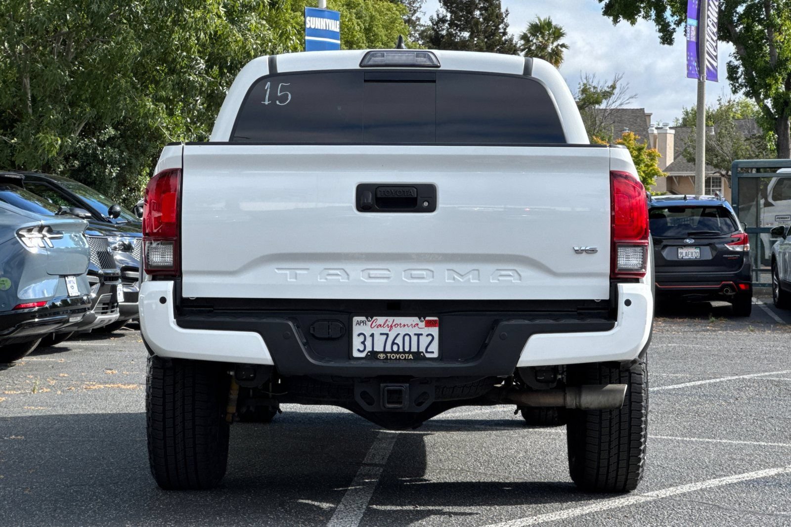 Used 2019 Toyota Tacoma TRD Off-Road w/ Technology Package RWD image 5