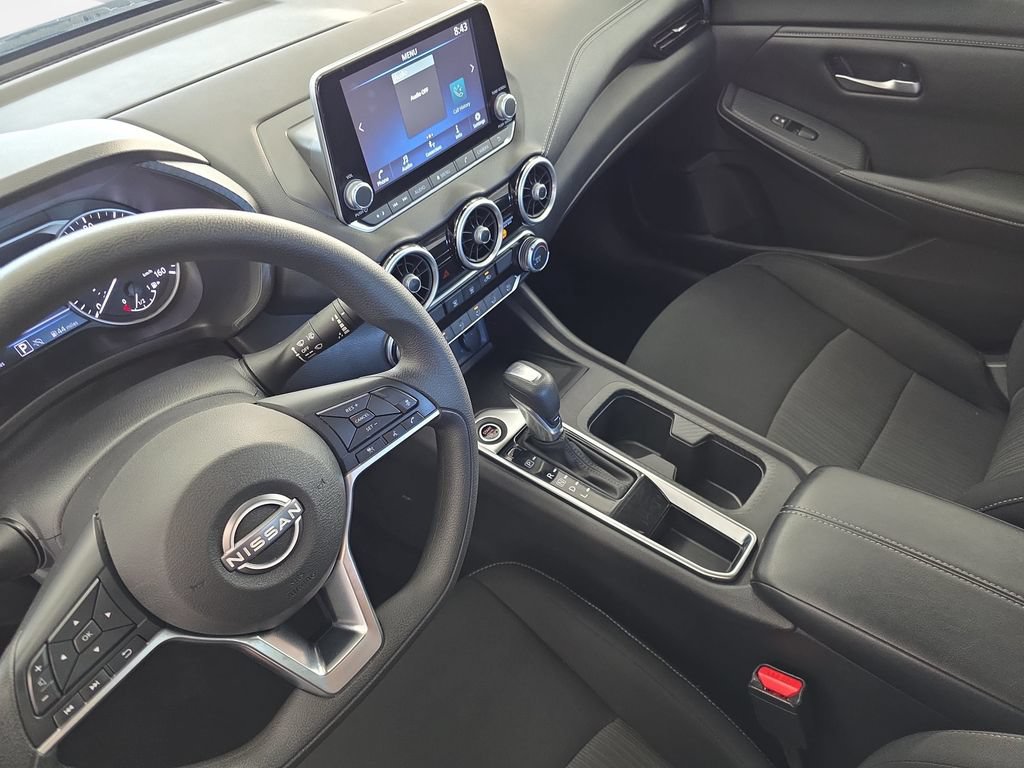 Used 2024 Nissan Sentra SV FWD image 22
