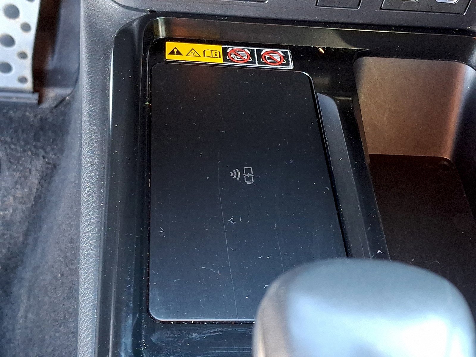 Used 2025 Toyota Camry SE FWD image 24