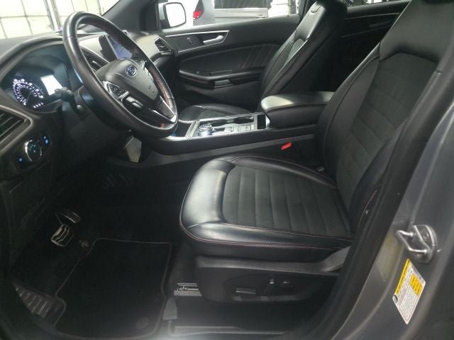 Certified 2024 Ford Edge ST-Line AWD/4WD image 15