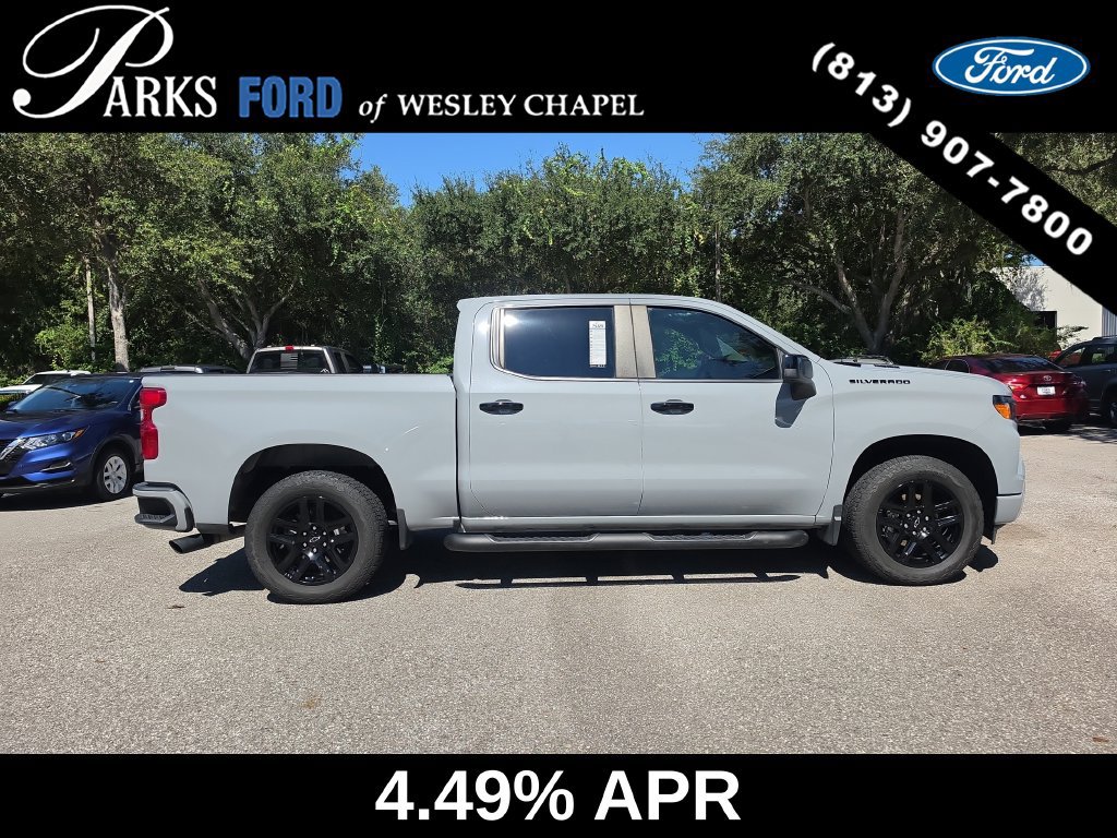 Used 2025 Chevrolet Silverado 1500 Custom w/ Turbomax Blackout Package RWD image 4