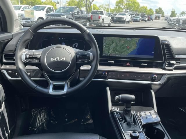 Used 2023 Kia Sportage EX FWD image 8