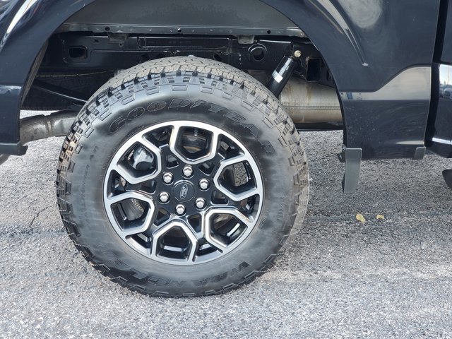 Certified 2022 Ford F150 XLT w/ Equipment Group 302A High image 6