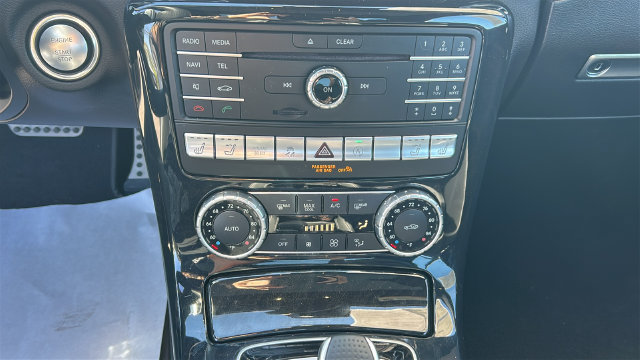 Used 2018 Mercedes-Benz SLC 300 image 18