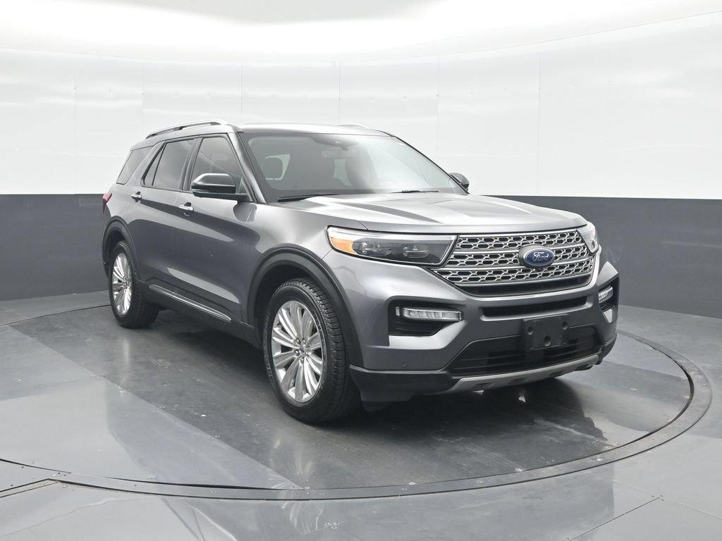Certified 2022 Ford Explorer Limited w/ Equipment Group 301A RWD image 8
