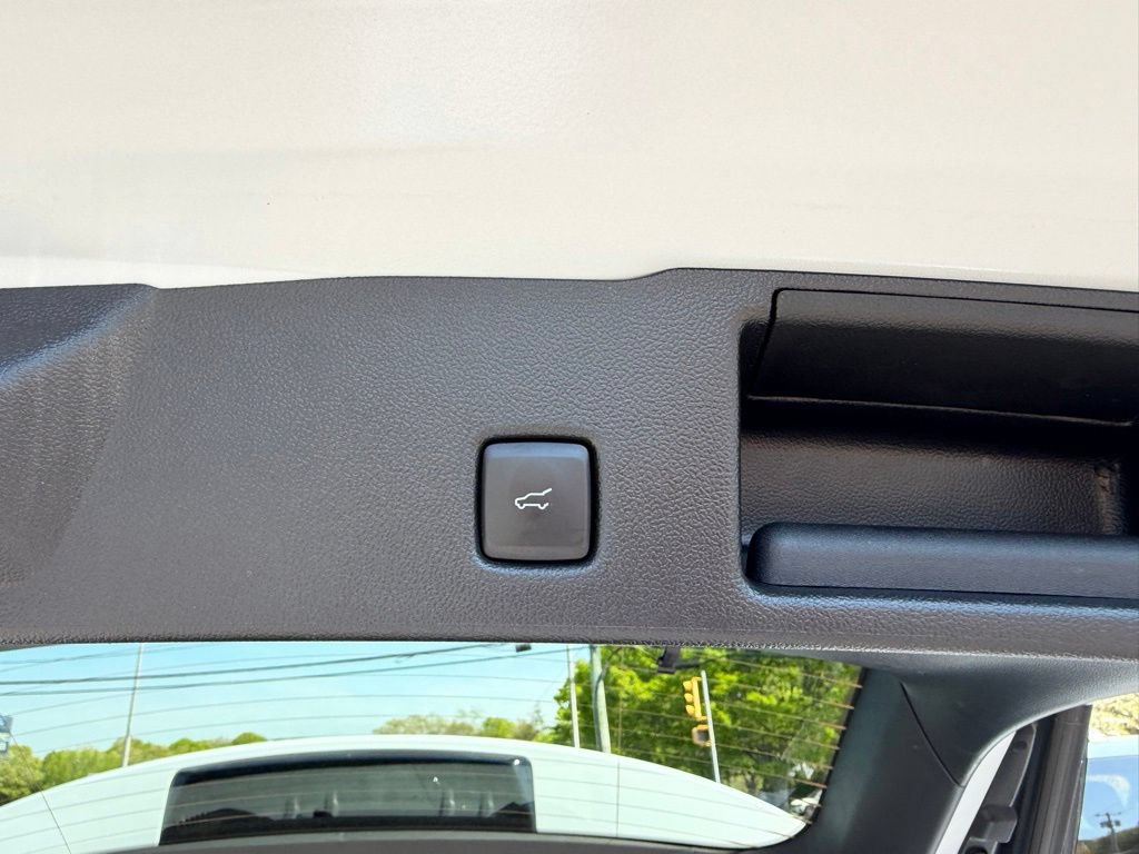 Certified 2025 Ford Escape Active FWD image 6