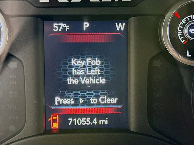 Used 2022 RAM 2500 Tradesman w/ Chrome Appearance Group image 11