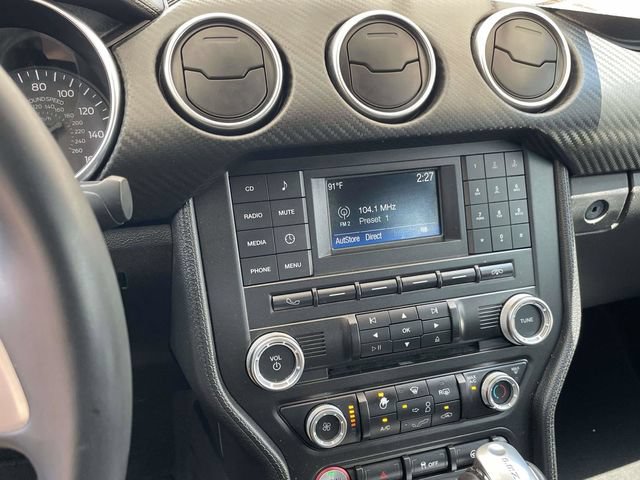 Certified 2018 Ford Mustang Coupe RWD image 11