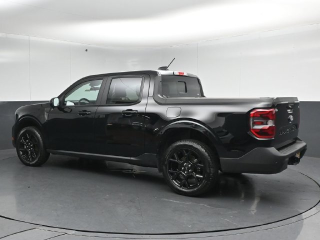 Certified 2025 Ford Maverick Lariat w/ Black Appearance Package AWD/4WD image 5