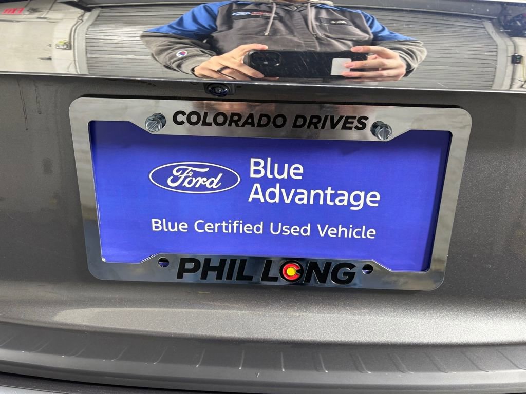 Used 2020 Nissan Pathfinder Platinum image 32